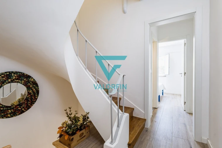 Moradia T4 para Venda em Alcobaça e Vestiaria Foto 10