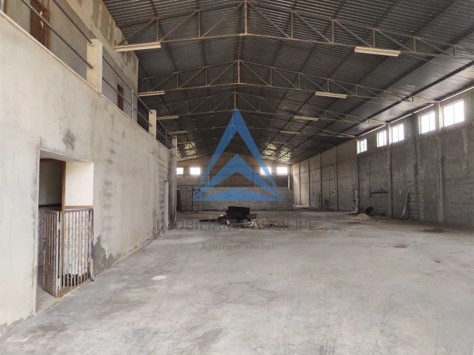 Armazém para Venda em Pelariga Foto 6