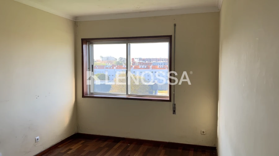 Apartamento T3 para Venda em Vilar de Andorinho Foto 8