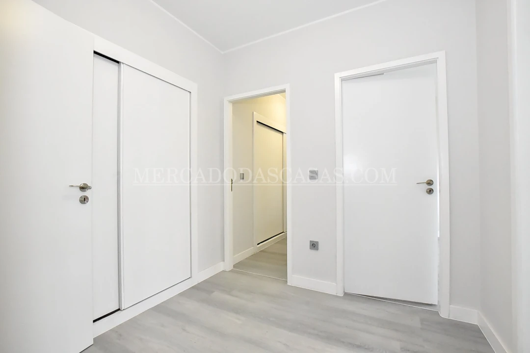 Apartamento T3 para Venda em Rio Tinto Foto 19