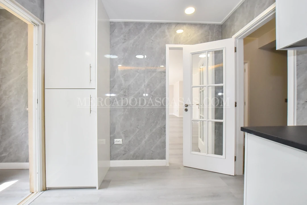 Apartamento T3 para Venda em Rio Tinto Foto 3