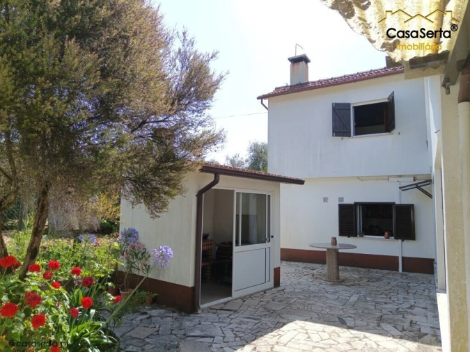 Moradia T5 para Venda em Santiago e São Simão de Litém e Albergaria dos Doze Foto 4