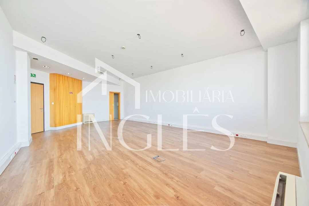 Escritório para Venda em Marvila, Ribeira Santarém, São Salvador, São Nicolau Foto 3