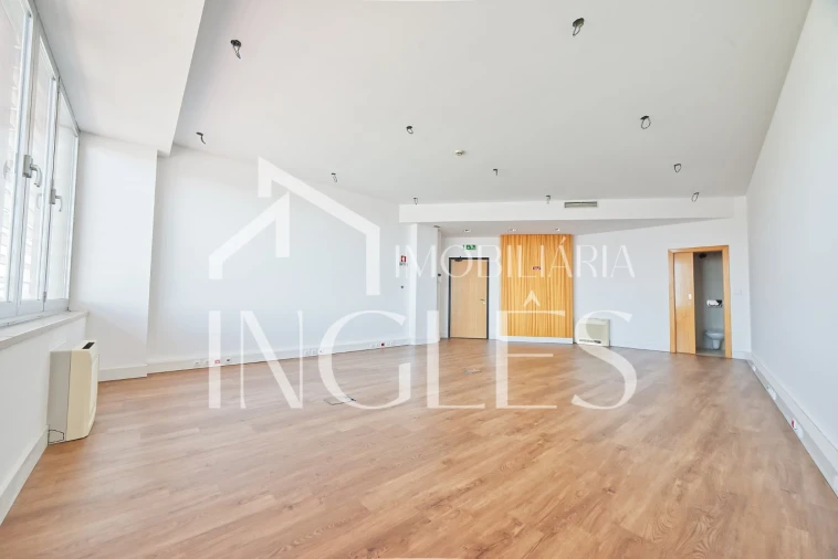 Escritório para Venda em Marvila, Ribeira Santarém, São Salvador, São Nicolau