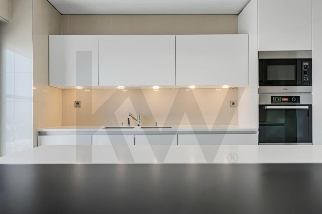 Apartamento T4 para Venda em Parque das Nações Foto 9