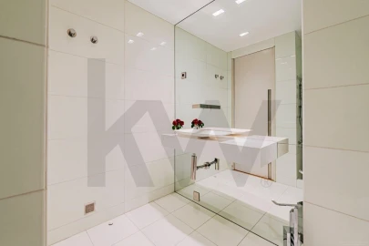 Apartamento T4 para Venda em Parque das Nações