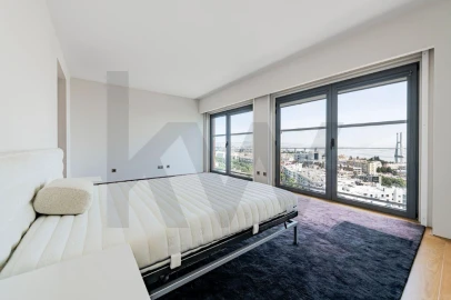 Apartamento T4 para Venda em Parque das Nações