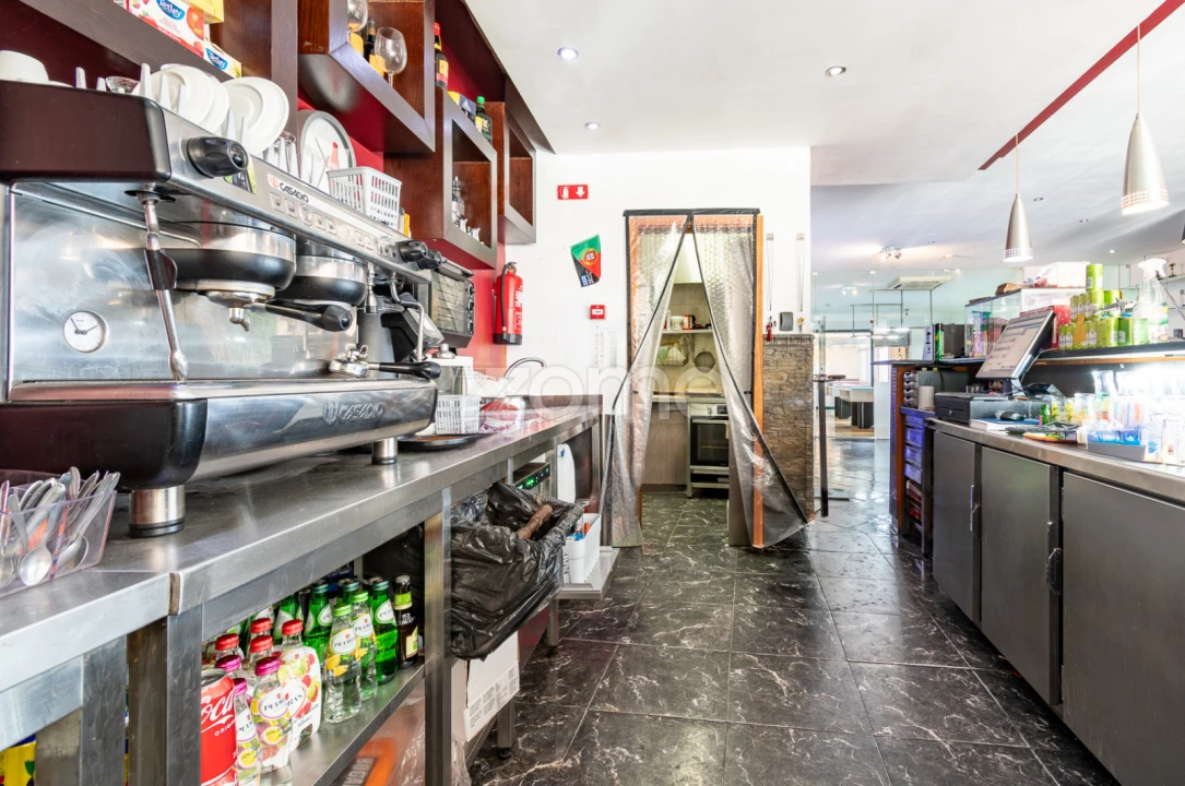 Negócio para Venda em Custóias, Leça do Balio e Guifões Foto 6