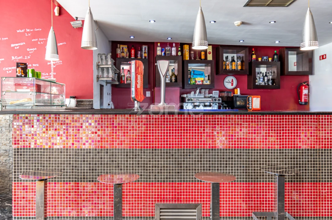 Negócio para Venda em Custóias, Leça do Balio e Guifões Foto 1