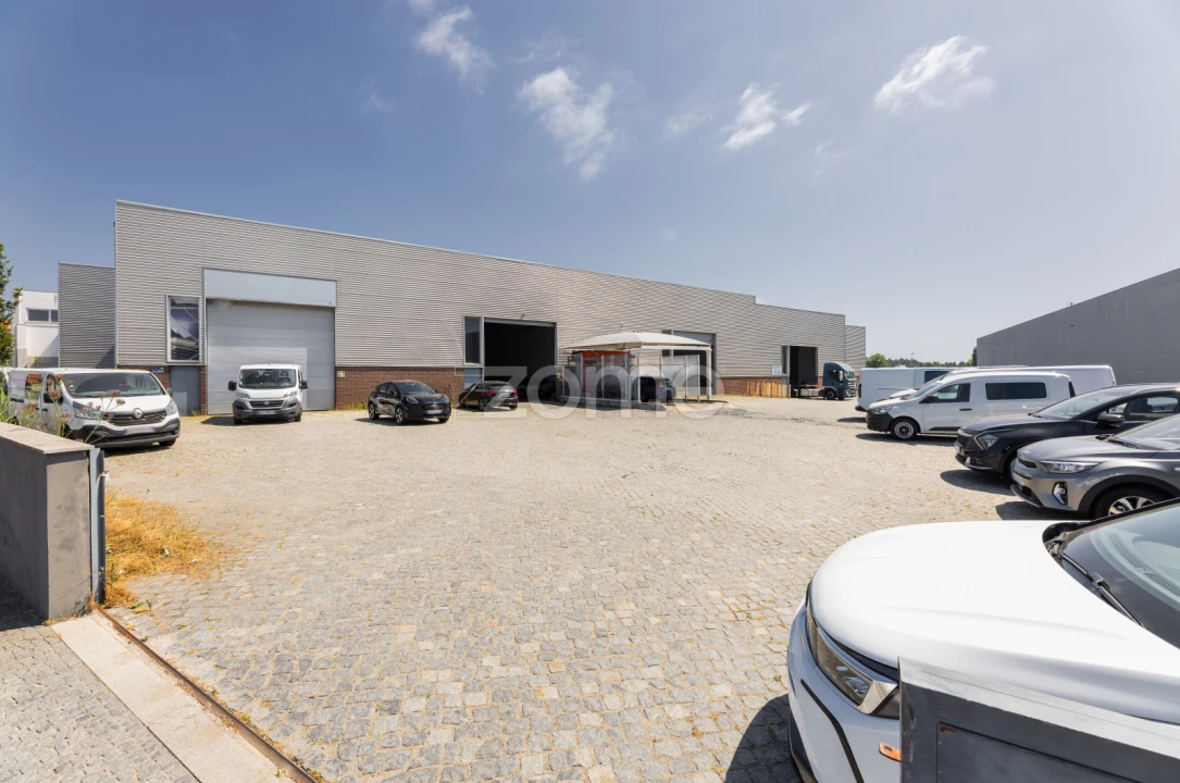 Terreno Comércio / Armazém para Venda em Vila Nova da Telha Foto 36