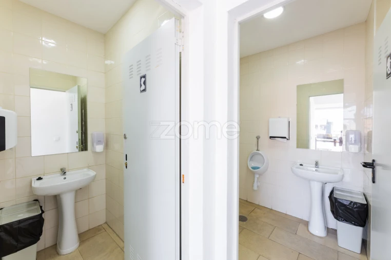 Terreno Comércio / Armazém para Venda em Vila Nova da Telha Foto 24