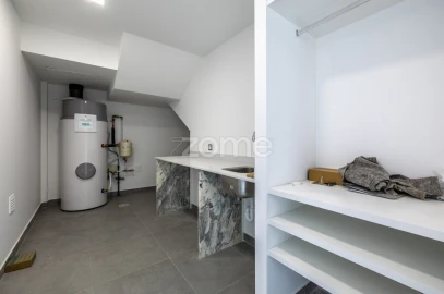 Moradia T3 para Venda em Nossa Senhora da Piedade