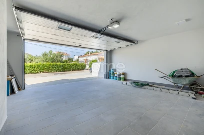 Moradia T3 para Venda em Nossa Senhora da Piedade