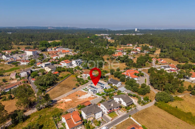 Moradia T3 para Venda em Nossa Senhora da Piedade Foto 61