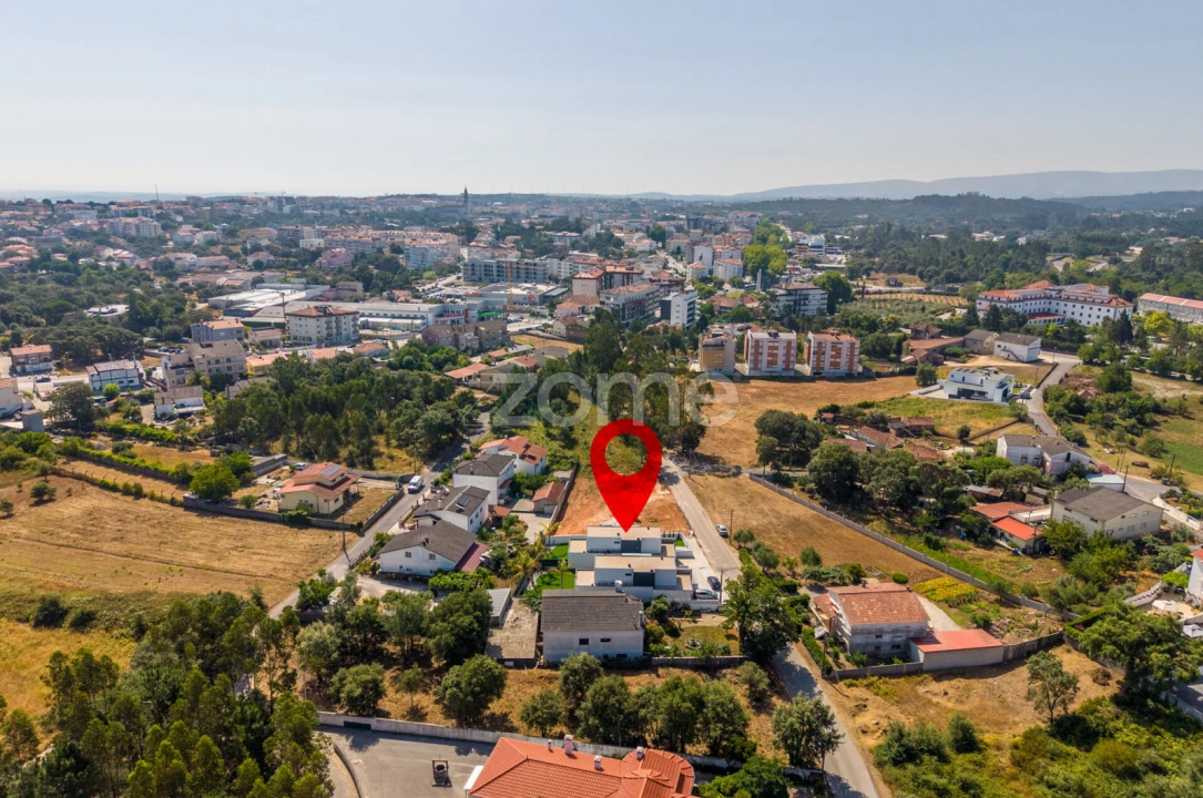 Moradia T3 para Venda em Nossa Senhora da Piedade Foto 58