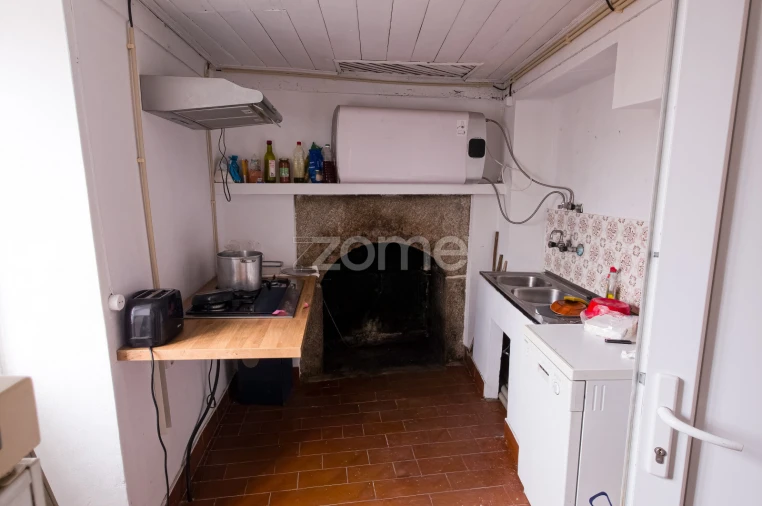 Moradia T3 para Venda em Cortiçô e Vila Chã Foto 5