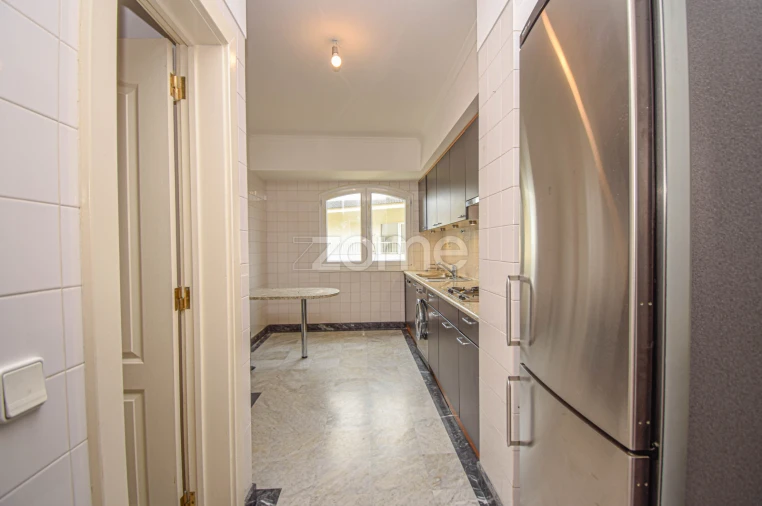 Apartamento T3 para Arrendamento em Carcavelos e Parede Foto 21