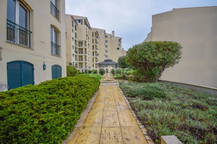 Apartamento T3 para Arrendamento em Carcavelos e Parede Foto 5