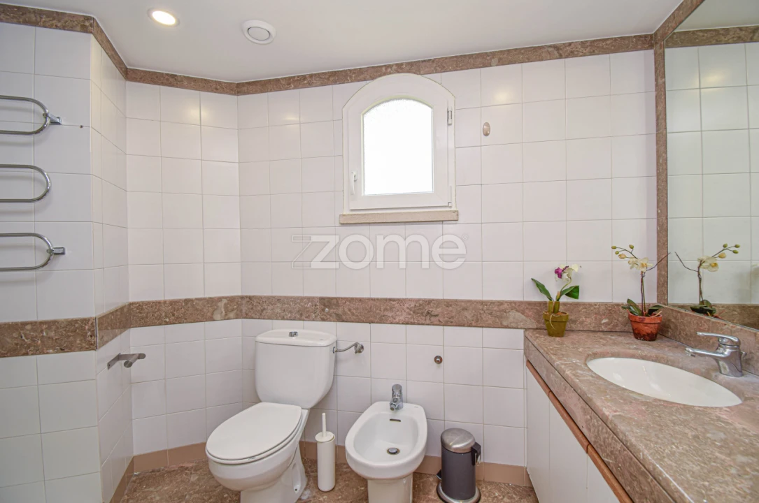 Apartamento T3 para Arrendamento em Carcavelos e Parede Foto 16