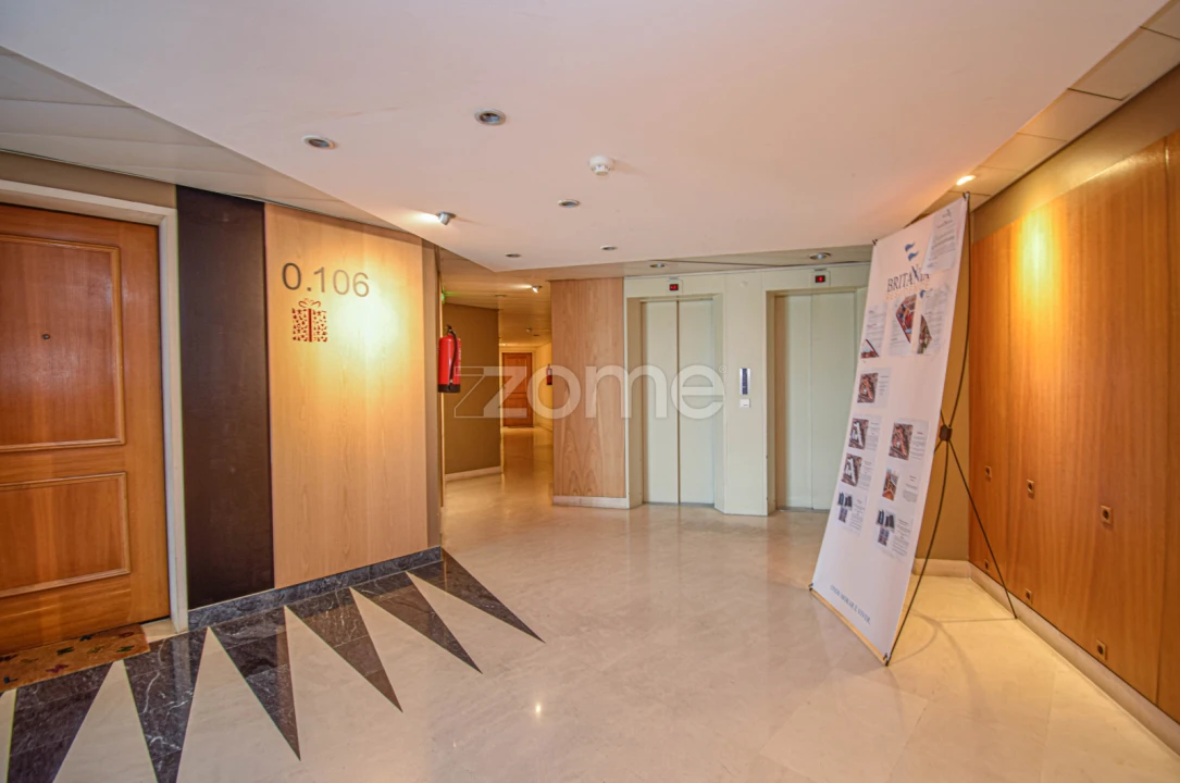 Apartamento T3 para Arrendamento em Carcavelos e Parede Foto 25