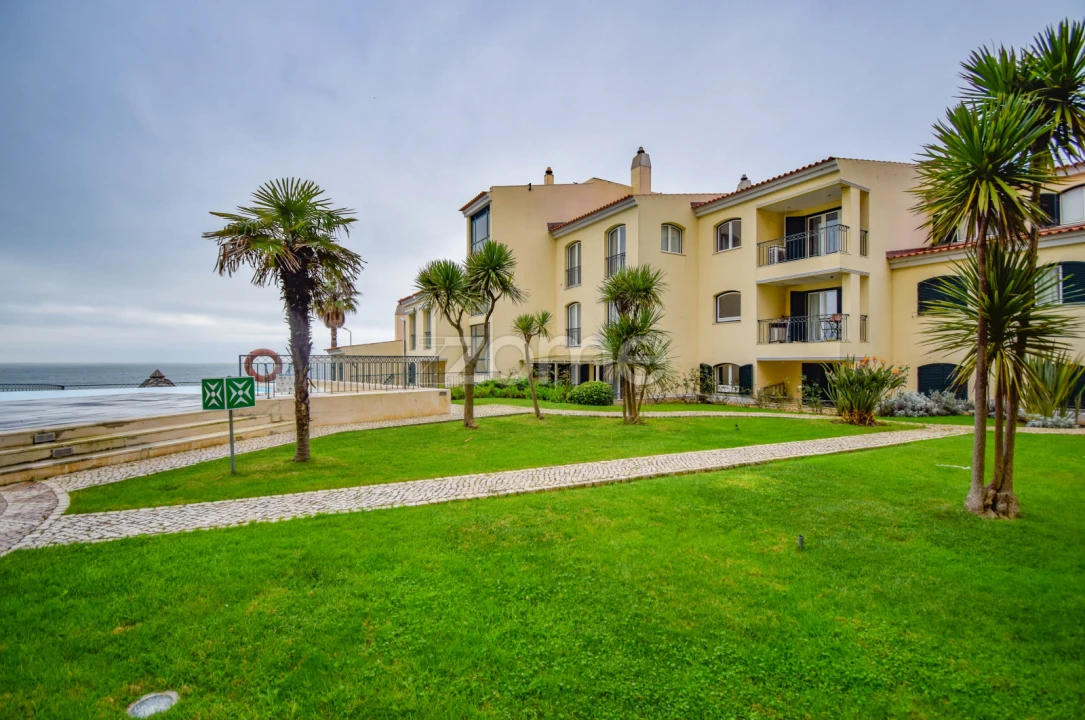 Apartamento T3 para Arrendamento em Carcavelos e Parede Foto 1