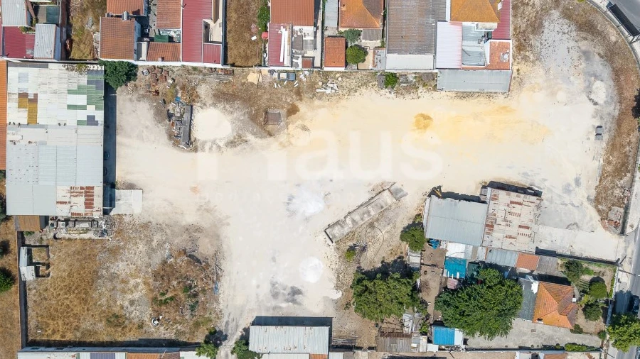 Terreno P/ Prédio para Venda em Atalaia e Alto Estanqueiro-Jardia