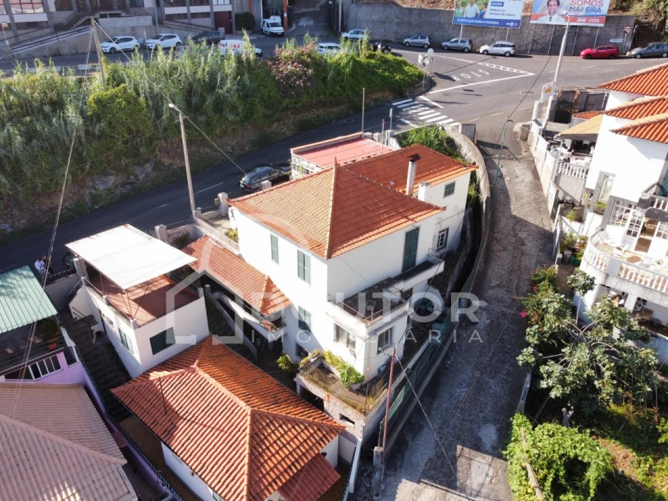 Moradia T5 para Venda em Imaculado Coração de Maria Foto 1