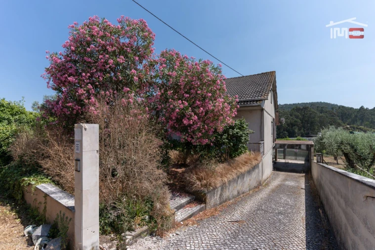 Moradia T3 para Venda em Nossa Senhora da Piedade Foto 1