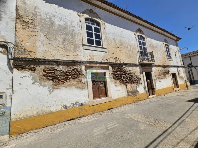 Apartamento T1 para Venda em Borba (Matriz) Foto 3