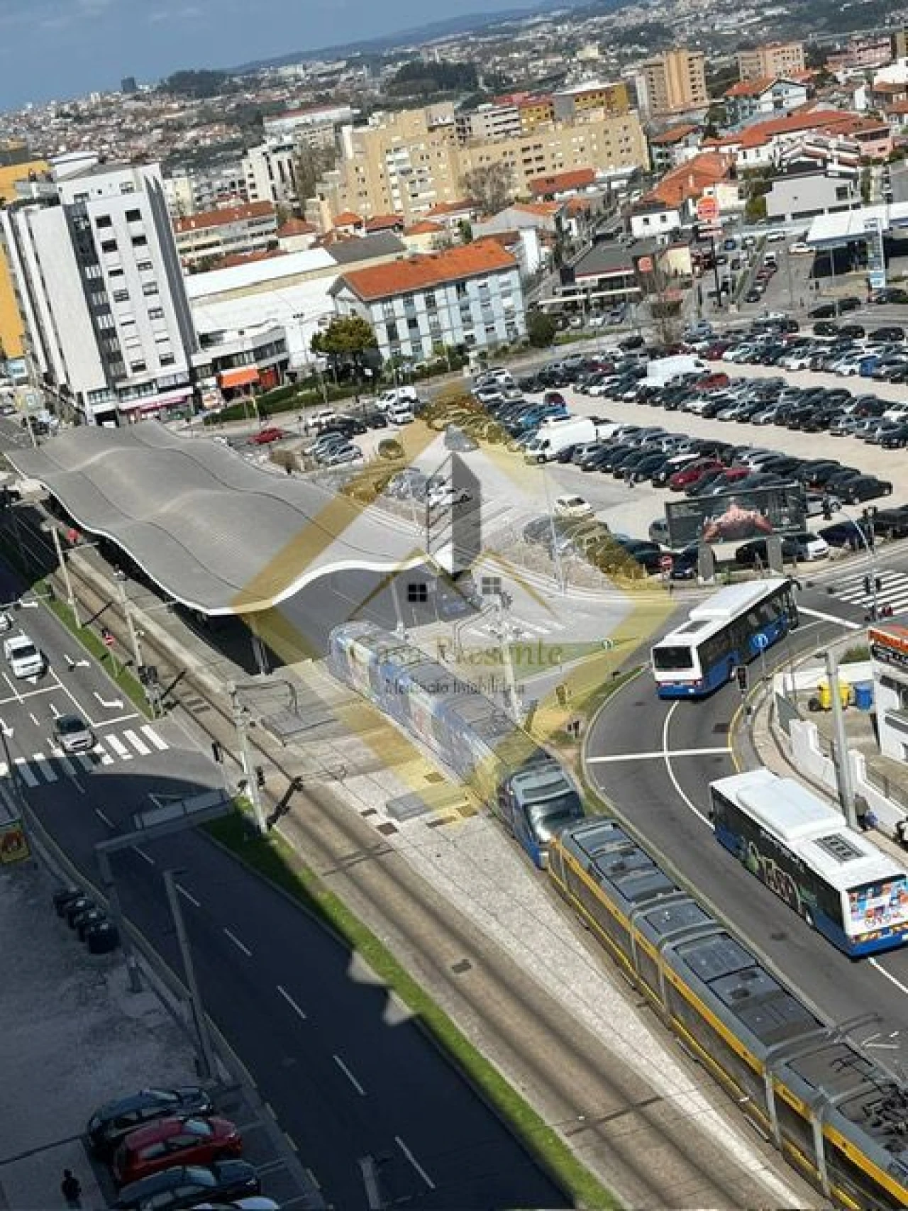 Apartamento T2 para Venda em Mafamude e Vilar do Paraíso Foto 24