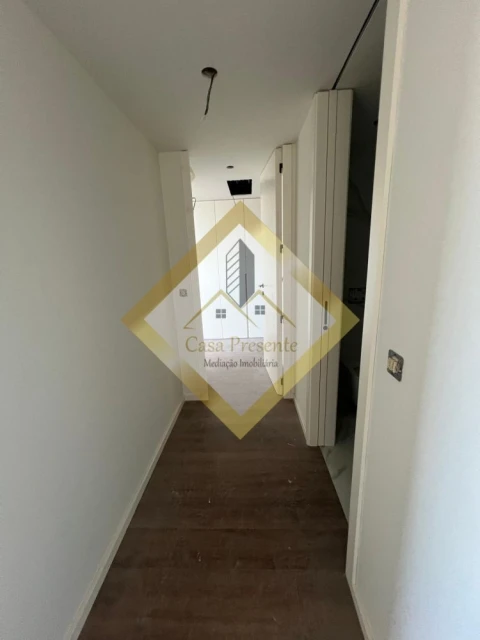 Apartamento T2 para Venda em Mafamude e Vilar do Paraíso