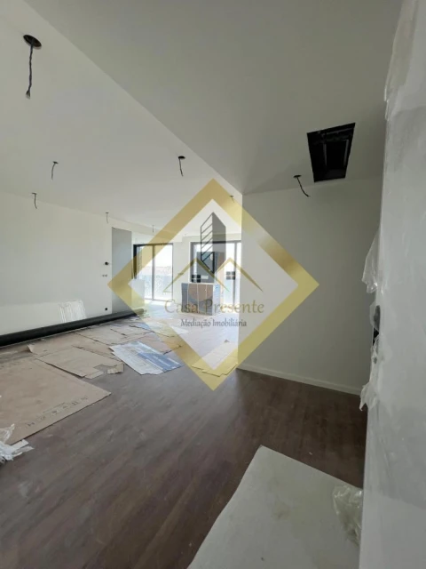 Apartamento T2 para Venda em Mafamude e Vilar do Paraíso