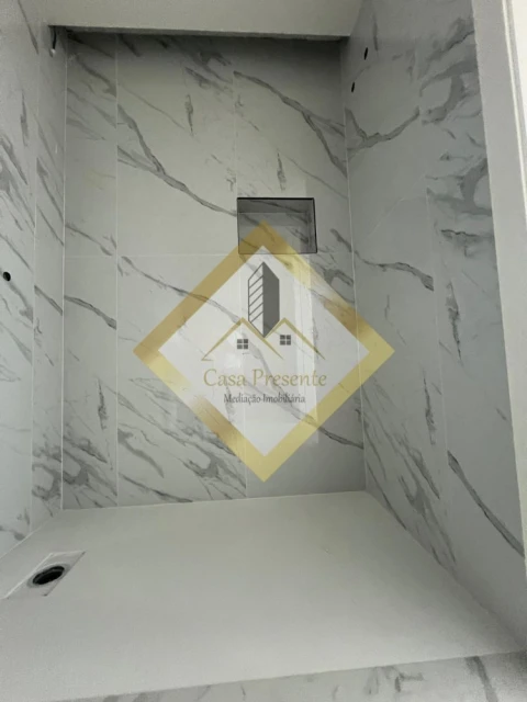 Apartamento T2 para Venda em Mafamude e Vilar do Paraíso