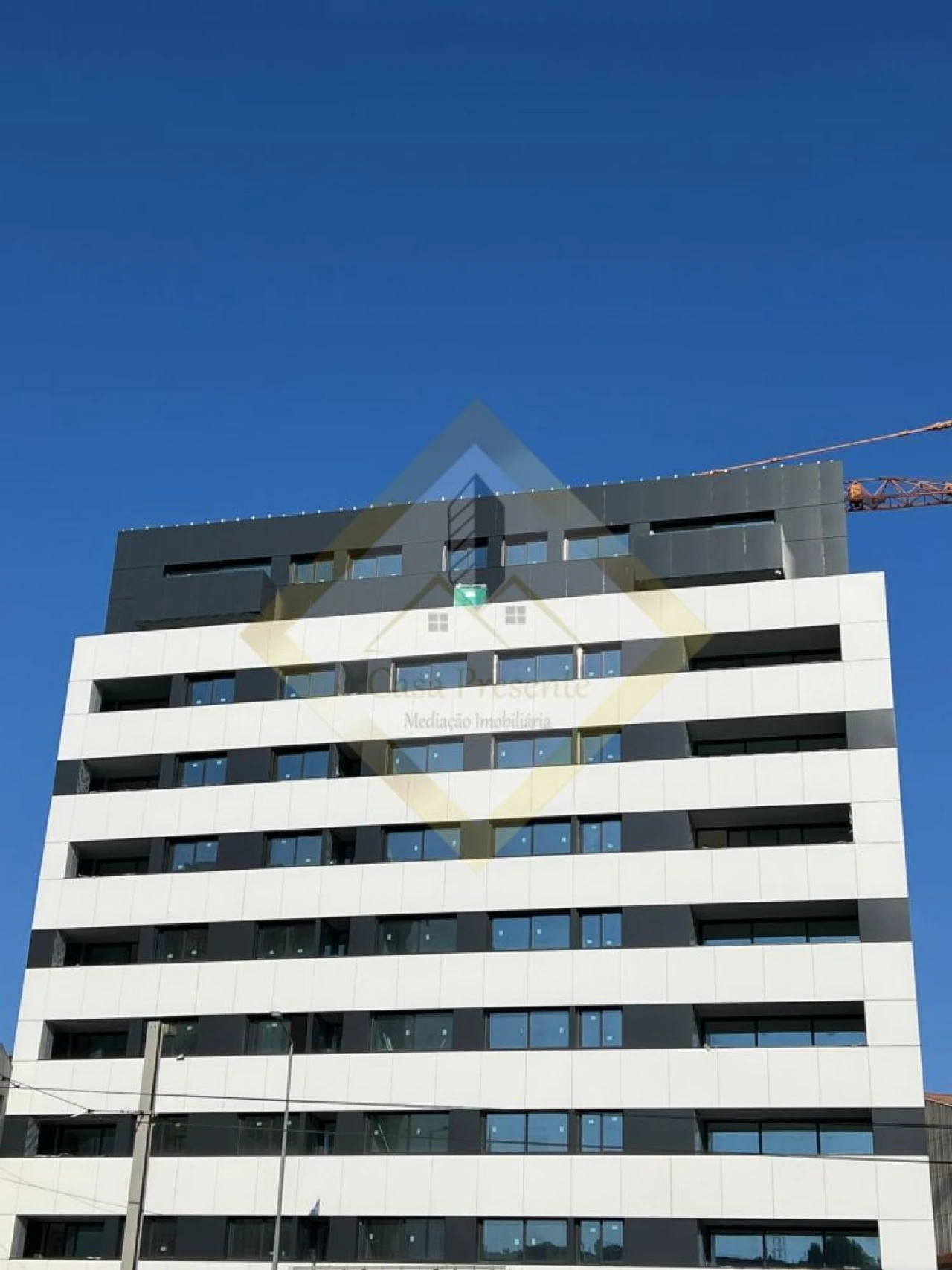 Apartamento T2 para Venda em Mafamude e Vilar do Paraíso Foto 1