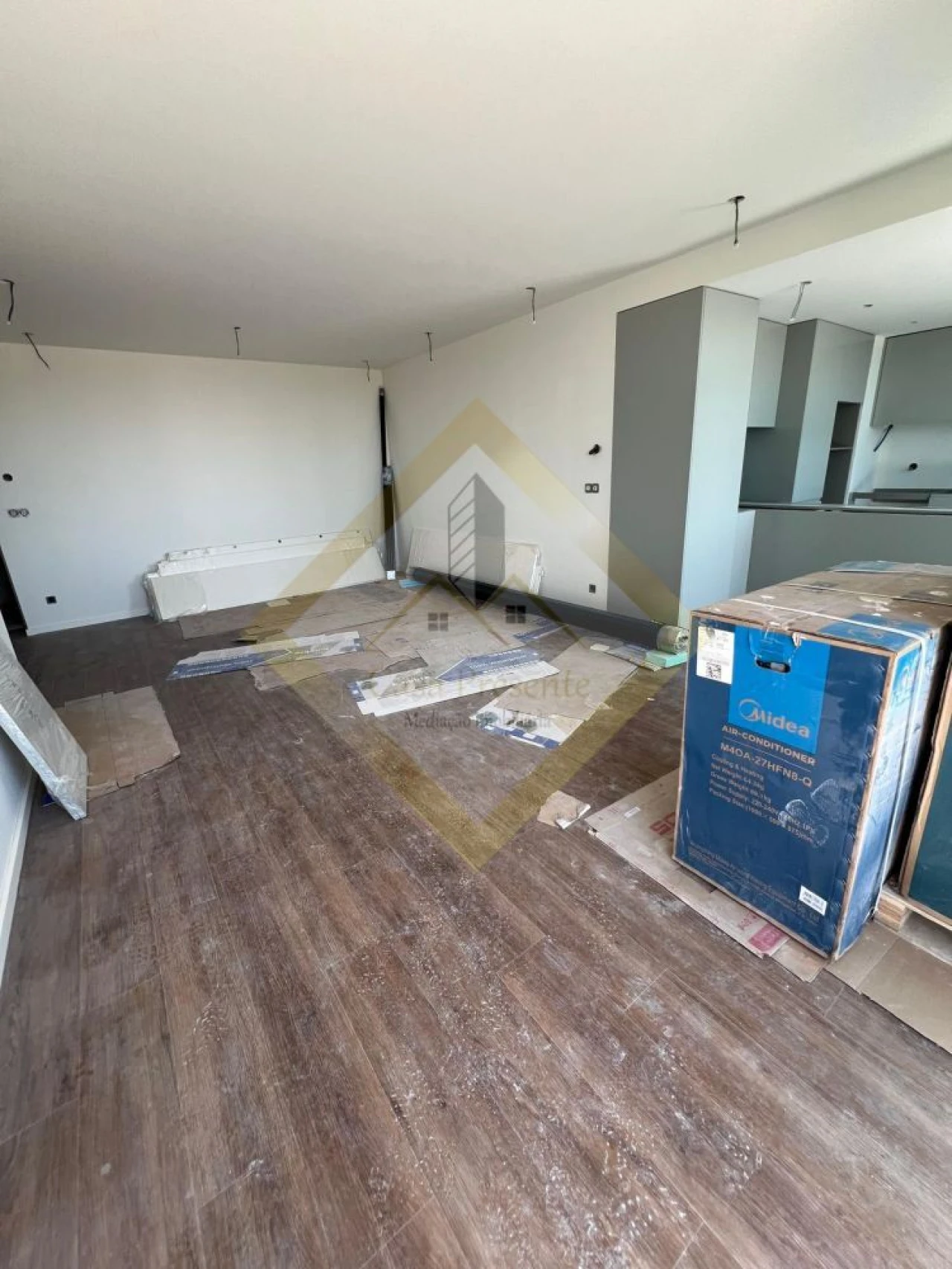 Apartamento T2 para Venda em Mafamude e Vilar do Paraíso Foto 4