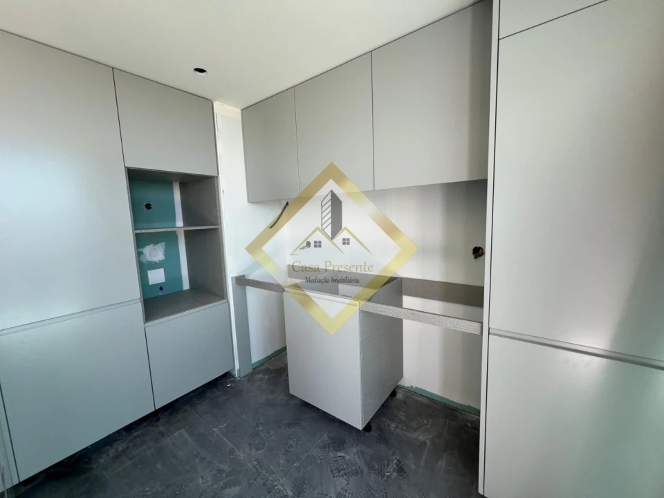 Apartamento T2 para Venda em Mafamude e Vilar do Paraíso Foto 6