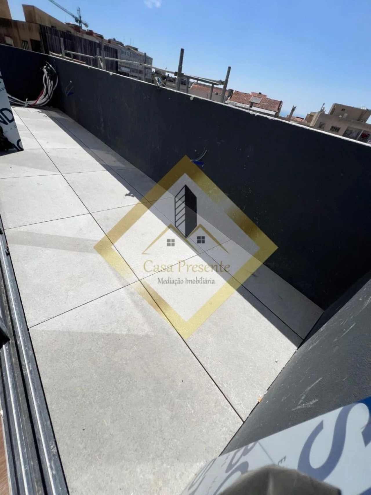 Apartamento T2 para Venda em Mafamude e Vilar do Paraíso Foto 19