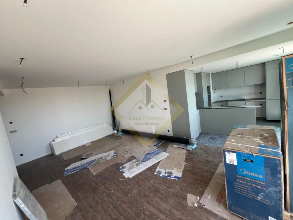 Apartamento T2 para Venda em Mafamude e Vilar do Paraíso Foto 8