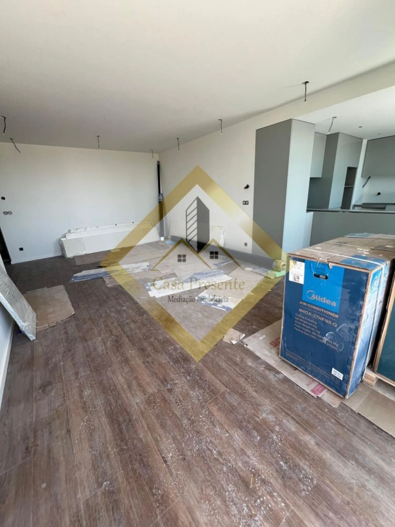 Apartamento T2 para Venda em Mafamude e Vilar do Paraíso Foto 4