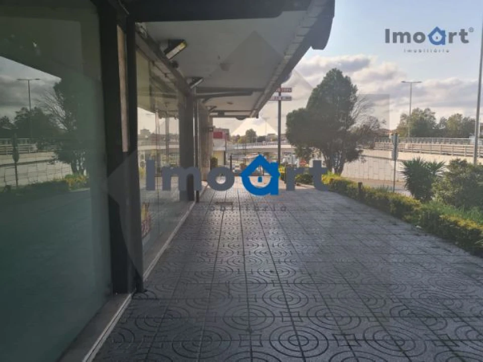 Loja para Venda em Ermesinde Foto 5