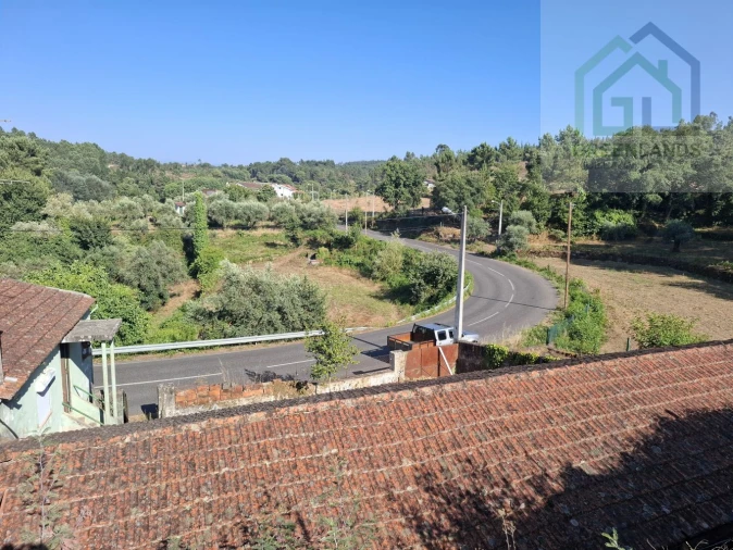 Moradia T3 para Venda em Tabua Foto 9