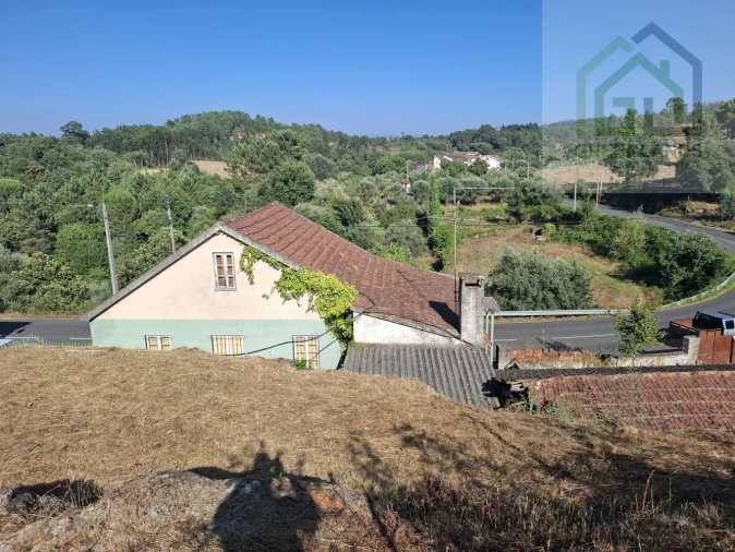 Moradia T3 para Venda em Tabua Foto 37