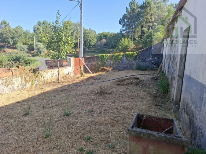 Moradia T3 para Venda em Tabua Foto 32