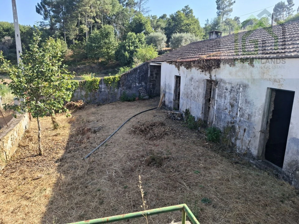 Moradia T3 para Venda em Tabua Foto 39