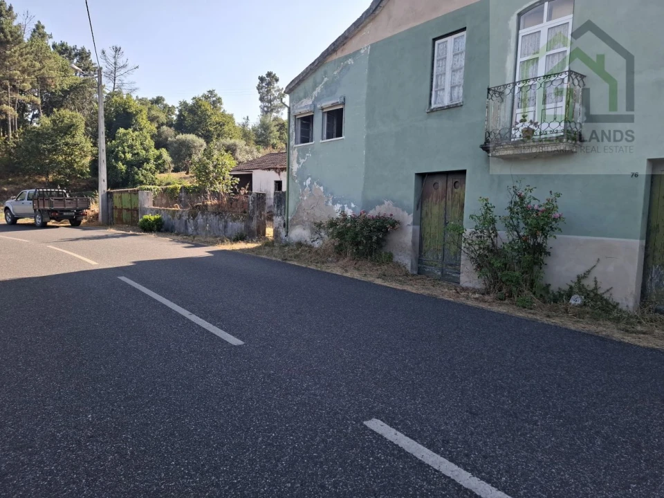 Moradia T3 para Venda em Tabua Foto 11