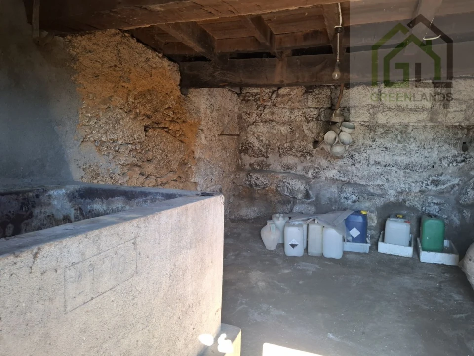 Moradia T3 para Venda em Tabua Foto 57