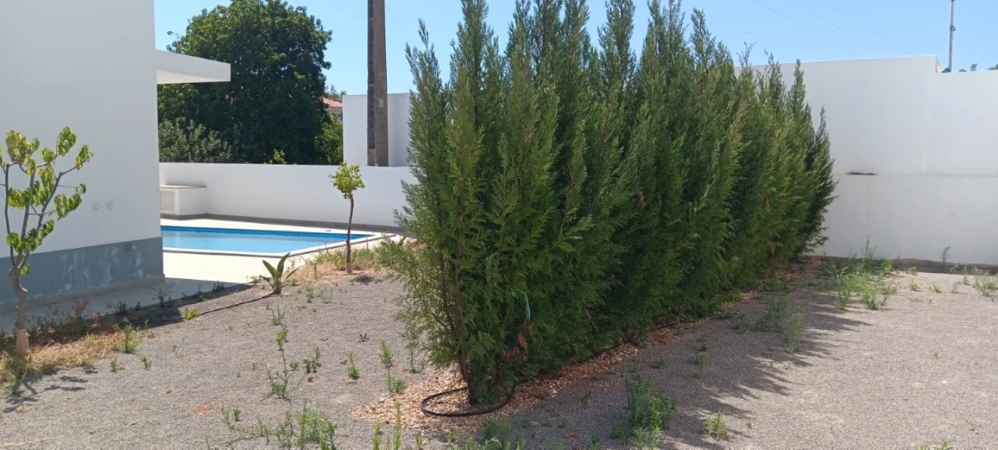 Moradia T4 para Venda em Altura Foto 8