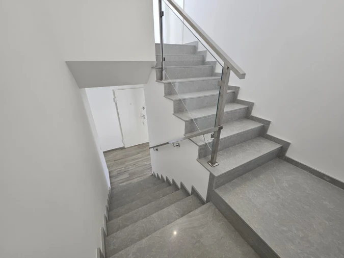 Moradia T4 para Venda em Altura Foto 16