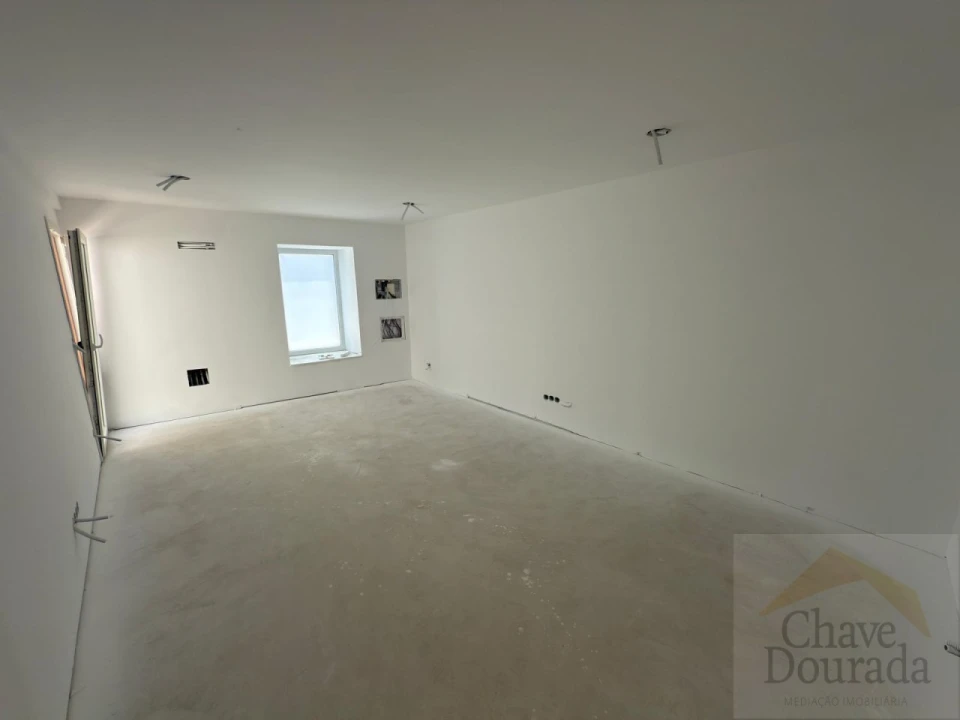 Quinta T4 para Venda em Poiares (Santo Andre) Foto 12