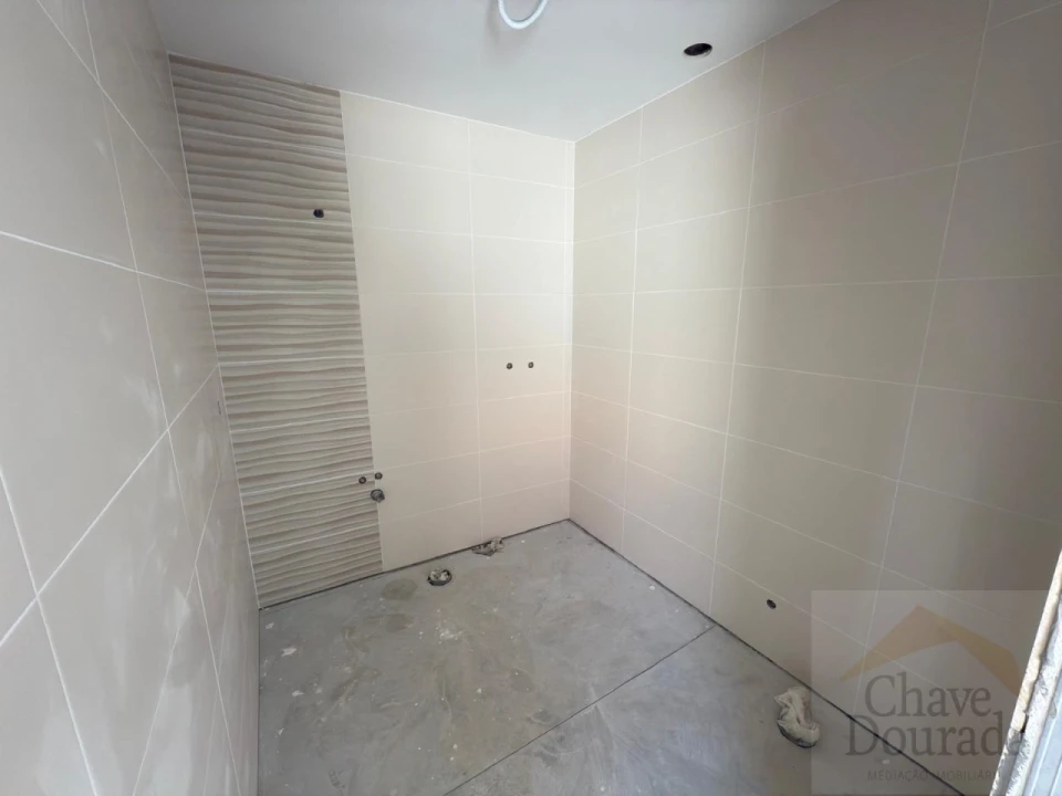 Quinta T4 para Venda em Poiares (Santo Andre) Foto 18